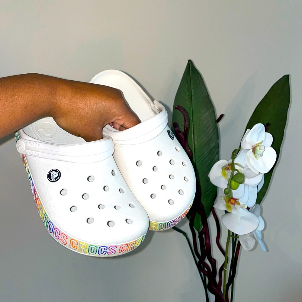 Crocs White Multicolored Rainbow Crocband ‘Crocs’ EXCLUSIVE Men 6 Women Size 8